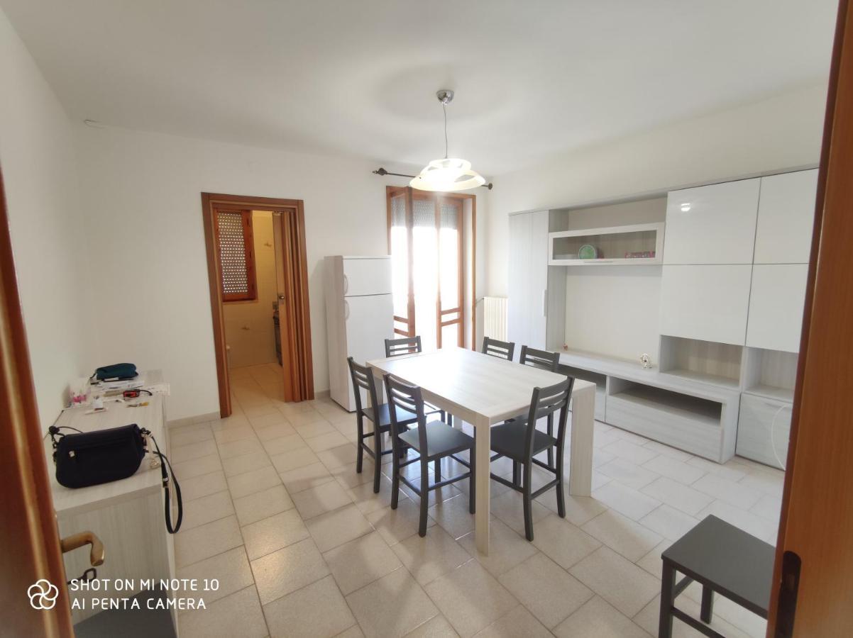Casa Di Gigi- Comodo Appartamento In Galatina Eksteriør billede