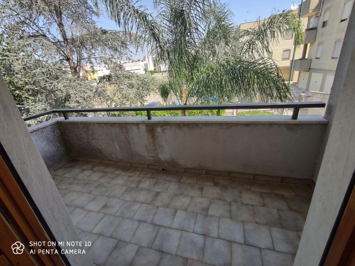 Casa Di Gigi- Comodo Appartamento In Galatina Eksteriør billede