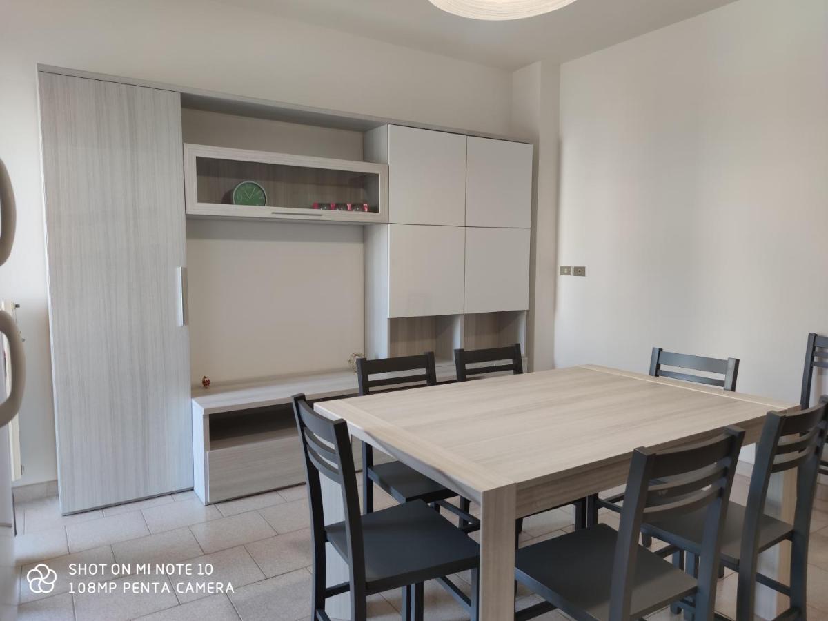 Casa Di Gigi- Comodo Appartamento In Galatina Eksteriør billede