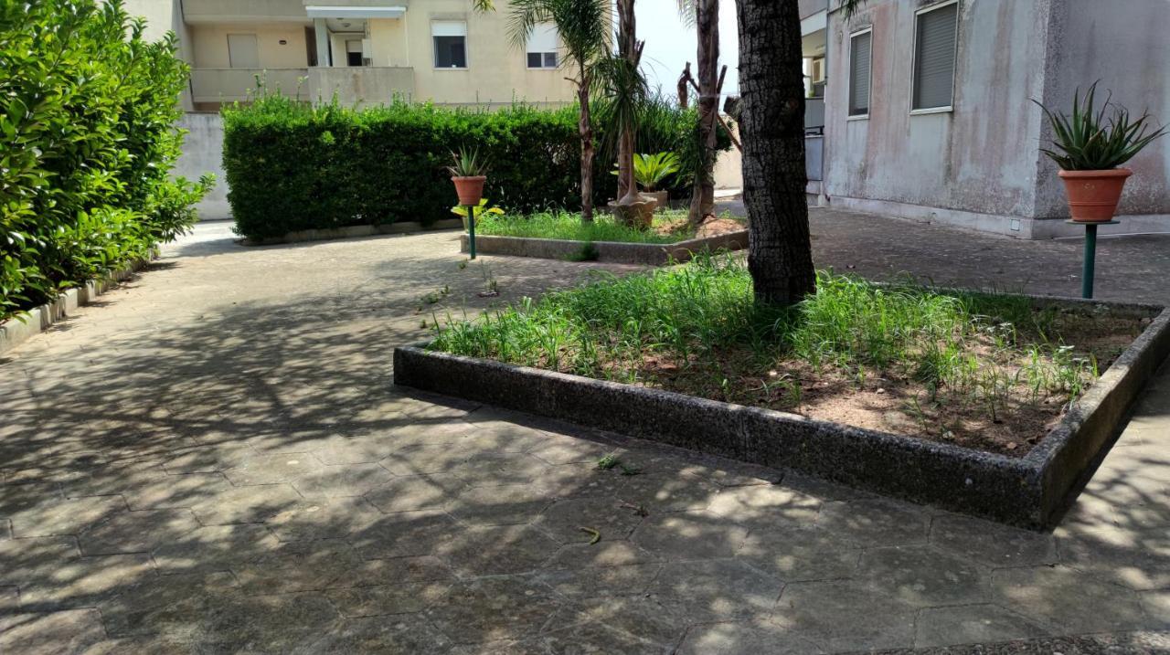 Casa Di Gigi- Comodo Appartamento In Galatina Eksteriør billede