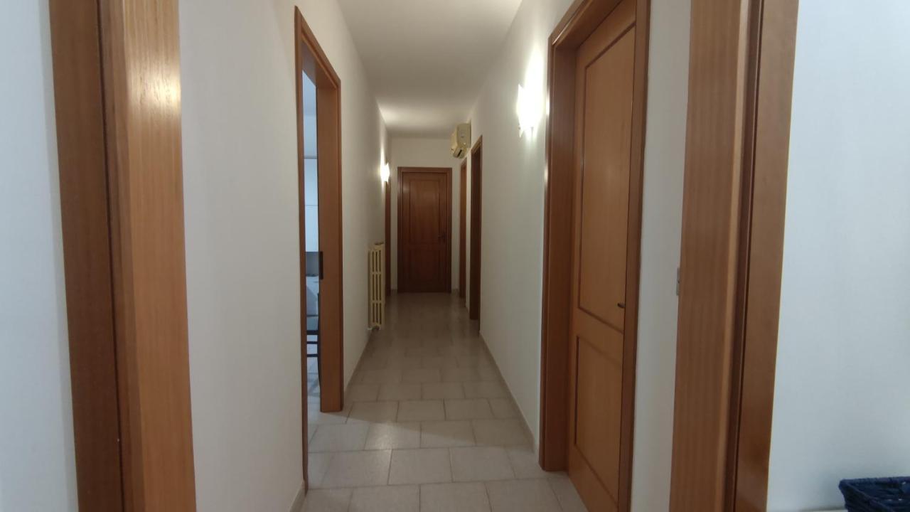 Casa Di Gigi- Comodo Appartamento In Galatina Eksteriør billede